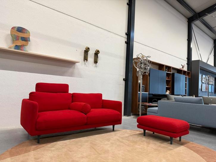 Nieuw Pode Tweak Bank 2x80 Hallingdal Stof Rood 192cm, Huis en Inrichting, Banken | Bankstellen, Nieuw, Rechte bank, Tweepersoons