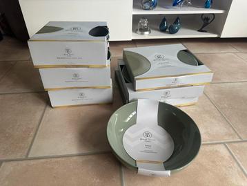 Regal Dining servies London nieuw beschikbaar voor biedingen