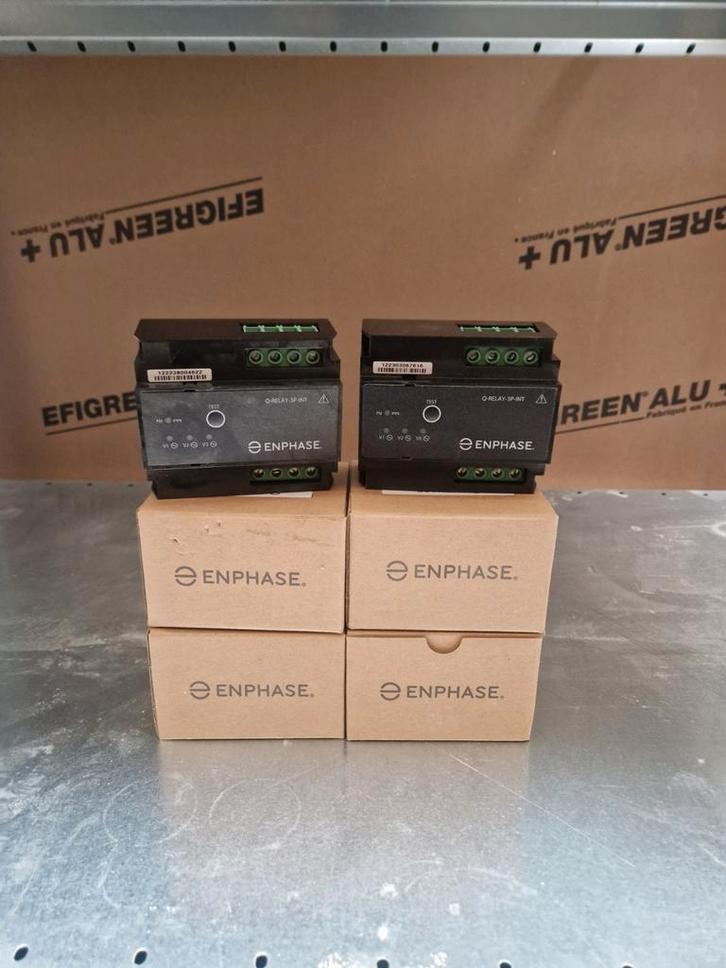 Enphase Q Relay 3-Fase, Hobby en Vrije tijd, Elektronica-componenten, Ophalen of Verzenden