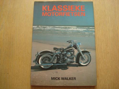 Boek Klassieke motorfietsen, Boeken, Motoren, Zo goed als nieuw, Ophalen of Verzenden