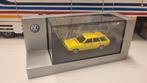 Minichamps Volkswagen Passat Variant Yellow Dealer Ed - 1974, Hobby en Vrije tijd, Modelauto's | 1:43, Auto, Ophalen of Verzenden
