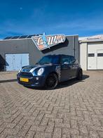Mini Cooper S R53 Checkmate – 220 PK | Zeldzame uitvoering, Auto's, Mini, Voorwielaandrijving, 4 cilinders, Handgeschakeld, 48 €/maand