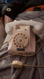 Vintage Ptt Ericsson rijen 1965 bakeliet telefoon, Telecommunicatie, Vaste telefoons | Niet Draadloos, Ophalen of Verzenden, Bakeliet