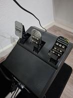 Thrustmaster TX leather edition met toebehoren, Spelcomputers en Games, Ophalen, Zo goed als nieuw, Stuurtje of Sportattribuut