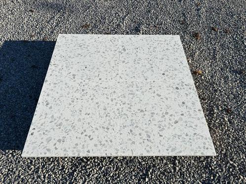 Terrazzo tegels wit 60x60 restpartij Carrara marmer, Doe-het-zelf en Verbouw, Tegels, Nieuw, Vloertegels, Marmer, 60 cm of meer