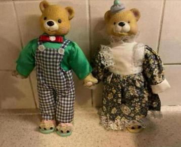 2 Berenpoppen met Kleding beschikbaar voor biedingen