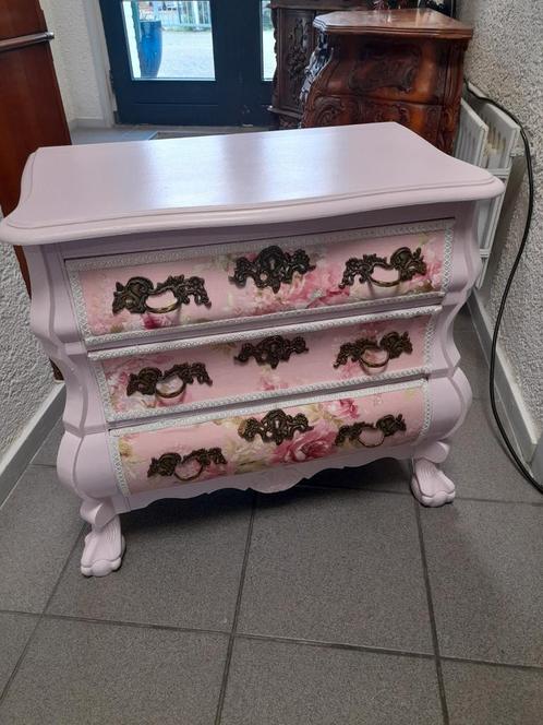 Poeder rose buik kastje rozen, Huis en Inrichting, Kasten | Ladekasten, Zo goed als nieuw, Minder dan 100 cm, 50 tot 100 cm, 25 tot 50 cm