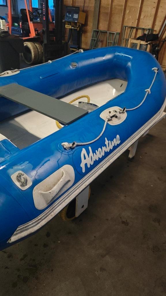 Kleine rubberboot adventure rip, Watersport en Boten, Rubberboten, Gebruikt, Overige merken, Overige materialen, Minder dan 70 pk