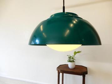 vintage lamp hanglamp jaren 60 / 70 melkglas beschikbaar voor biedingen