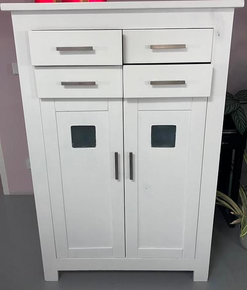 Vintage kledingkast wit, Kinderen en Baby's, Kinderkamer | Commodes en Kasten, Gebruikt, 105 cm of meer, 100 cm of meer, Minder dan 50 cm