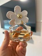 MARC JACOBS DAISY EAU DE TOILETTE  50 ml- DAMESGEUR, Ophalen of Verzenden, Gebruikt