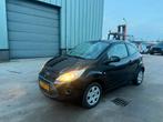 Ford Ka 1.2 51KW 2009 Zwart zuinige auto, Auto's, Voorwielaandrijving, 1242 cc, 4 cilinders, 4 stoelen