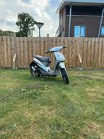 Peugeot Looxor Scooter - Goede Staat, Fietsen en Brommers, Ophalen, Tweetakt, Gebruikt, Maximaal 45 km/u