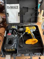 DeWalt accuboor 14,4 V accu defect, Doe-het-zelf en Verbouw, Gereedschap | Boormachines, Ophalen of Verzenden, Zo goed als nieuw