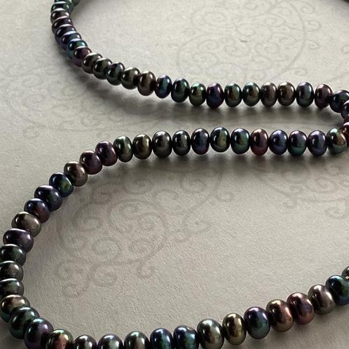 Klassieke ketting met zoetwaterparels NIEUW, Sieraden, Tassen en Uiterlijk, Kettingen, Nieuw, Overige materialen, Ophalen of Verzenden