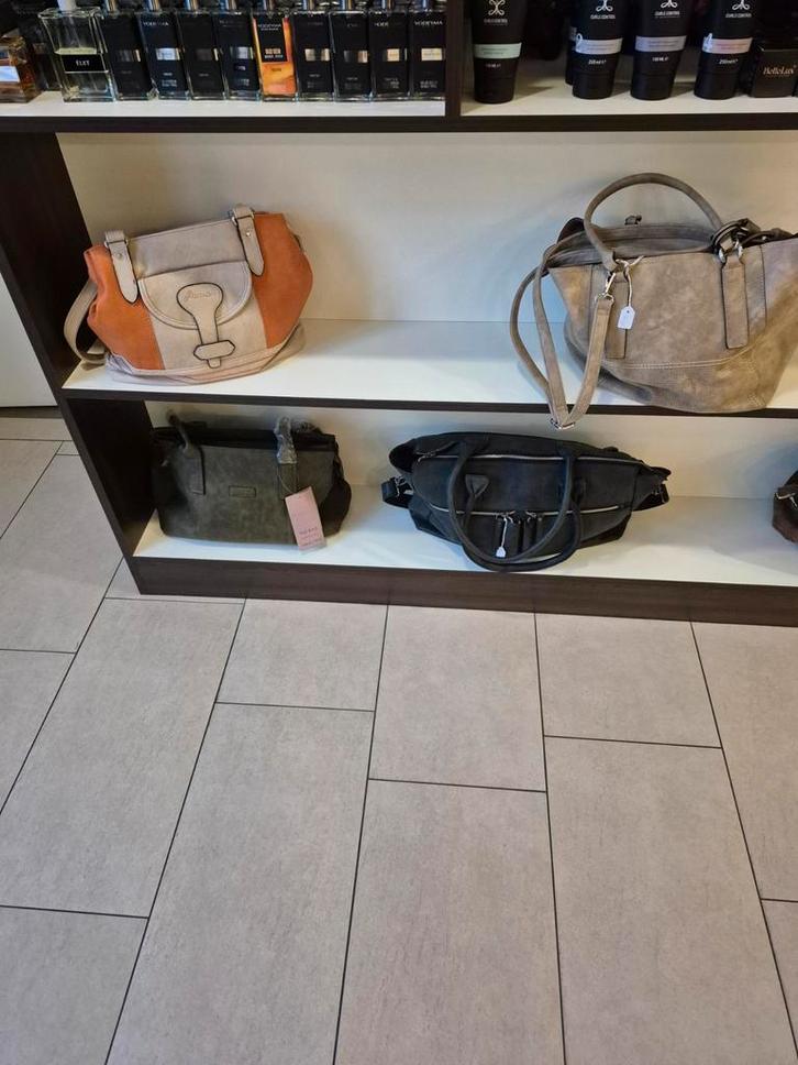 6 Nieuwe Tassen - Diverse Modellen, Sieraden, Tassen en Uiterlijk, Tassen | Damestassen, Nieuw, Handtas, Overige kleuren, Ophalen of Verzenden