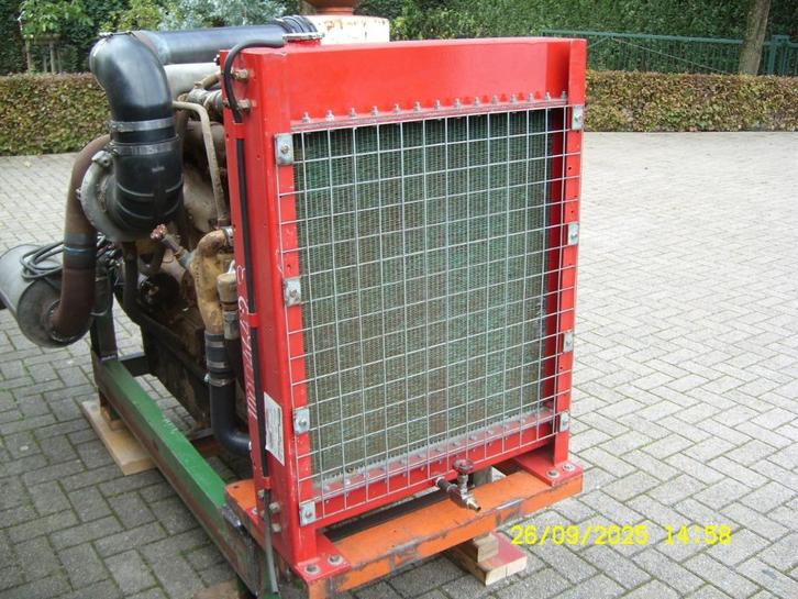 Radiateur stationaire motor, Doe-het-zelf en Verbouw, Motoren, Zo goed als nieuw, Dieselmotor, Ophalen of Verzenden
