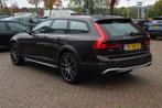 Volvo V90 Cross Country 2.0 D5 Pro € 27.950,00, Auto's, Automaat, 4 cilinders, Diesel, Adaptive Cruise Control