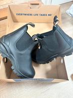 Blundstone maat 41, Kleding | Dames, Schoenen, Ophalen of Verzenden, Nieuw, Sneakers of Gympen