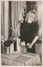 MEISJE LANG HAAR UIT 1941 ZEER MOOIE OUDE KAART KH920, Ophalen of Verzenden, 1940 tot 1960, Gelopen, Overige thema's