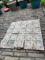 Cementtegels antiek  1 m3  Uit huis Brussel, Antiek en Kunst, Antiek | Wandborden en Tegels, Ophalen