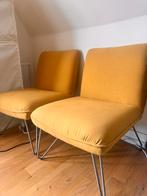 Twee stoelen fauteuils geel licht oker, Huis en Inrichting, Fauteuils, Ophalen, Zo goed als nieuw, Minder dan 75 cm, 50 tot 75 cm