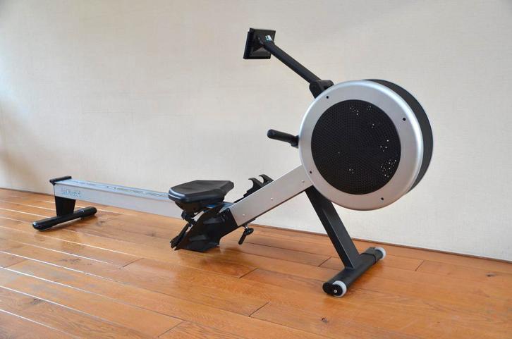 ROEITRAINER INFINITI R100 apm, Sport en Fitness, Fitnessapparatuur, Zo goed als nieuw, Ophalen