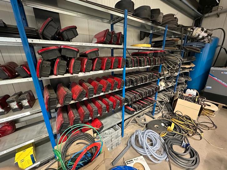 Achterlampen diverse bedrijfswagens, Auto-onderdelen, Verlichting, Ford, Mercedes-Benz, Volkswagen, Nieuw, Ophalen