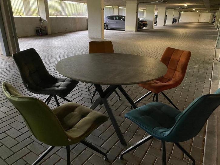Mooie eetkamerset, Huis en Inrichting, Complete eetkamers, Zo goed als nieuw, 4 tot 6 stoelen, Ophalen