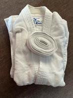 Judopak van Mizuno maat 160 wit jas broek en witte band, Maat XS of kleiner, Ophalen of Verzenden, Zo goed als nieuw, Judo