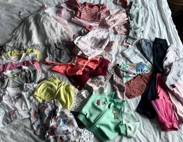 Babykleding pakket maat 62/68 beschikbaar voor biedingen