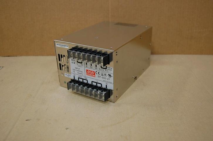 ZWARE VOEDING 27 VOLT., Hobby en Vrije tijd, Elektronica-componenten, Zo goed als nieuw, Ophalen of Verzenden