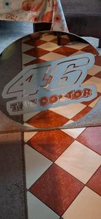 Valentino Rossi spiegel - The Doctor 46, Ophalen