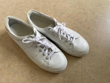 Damesschoenen maat 38 sneakers beschikbaar voor biedingen
