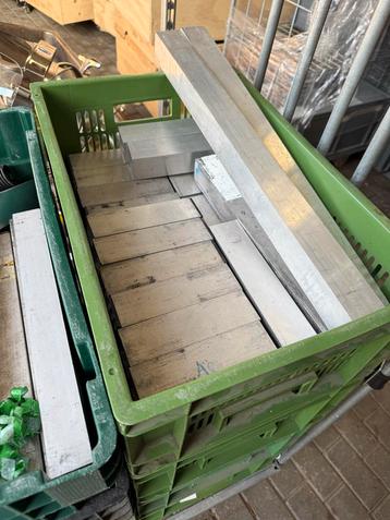 Partij Podiumpoten - Diverse Maten beschikbaar voor biedingen