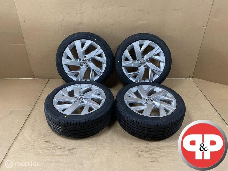 18 Inch VW T Roc Set Velgen Met Nieuw Banden, Auto-onderdelen, Banden en Velgen