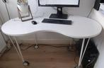 BIjzonder bureau met wielen, Huis en Inrichting, Bureaus, Met wielen, Zo goed als nieuw, Ophalen, Bureau