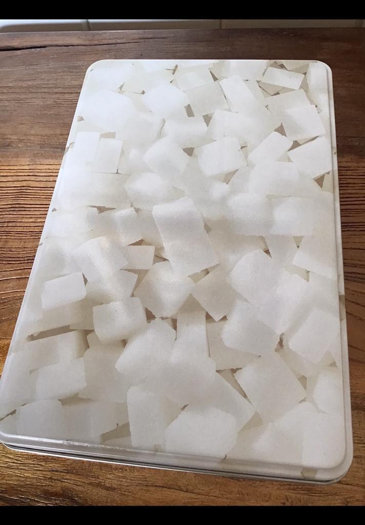 Leuk blik, zomgoes als nieuw, afbeelding van suikerklontjes., Verzamelen, Blikken, Ophalen of Verzenden