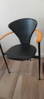 Leuke in goede staat eetkamerstoelen 4stuks voor 25 euro, Huis en Inrichting, Stoelen, Ophalen, Zo goed als nieuw