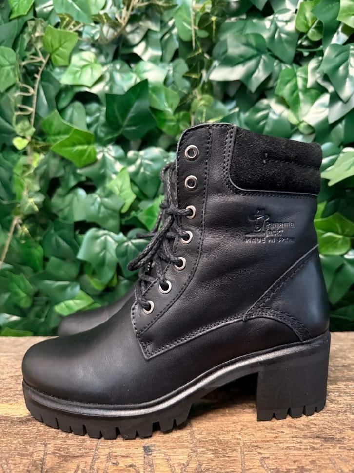 Nieuwe veterlaars van Panama Jack maat 37, Kleding | Dames, Schoenen, Nieuw, Lage of Enkellaarzen, Zwart, Ophalen of Verzenden