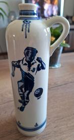 Zeldzame delftsblauwe jenever kruik met voetballer, Ophalen of Verzenden, Zo goed als nieuw, Overige typen