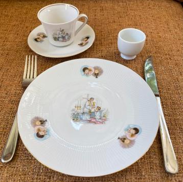 Mooi goed bewaard gebleven Eerste Heilige Communie set beschikbaar voor biedingen