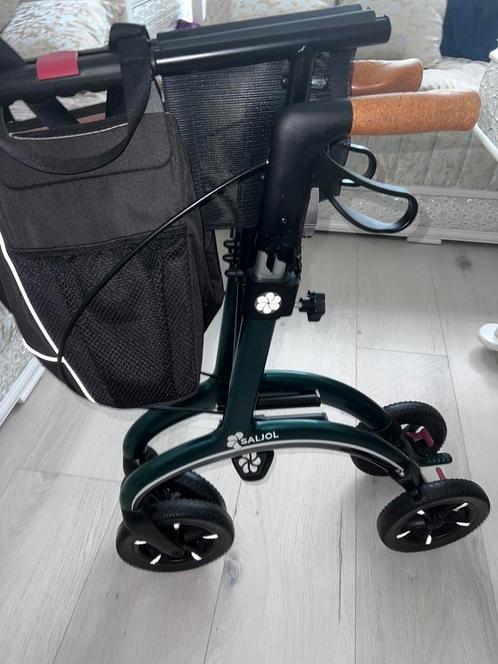 Rollator SALJOL (CARBON), Diversen, Rollators, Zo goed als nieuw, Lichtgewicht, Opvouwbaar, Ophalen of Verzenden