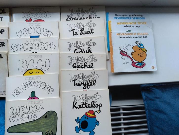 Roger Hargraves boekje Nederlands, Antiek en Kunst, Antiek | Boeken en Bijbels, Ophalen