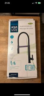 Nieuwe keukenmengkraan Aqua Vive Volturno zwart, Doe-het-zelf en Verbouw, Sanitair, Ophalen of Verzenden, Zo goed als nieuw, Douche