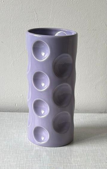 Vintage lila vaas Kingston Pottery Hull made in England beschikbaar voor biedingen