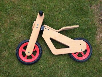 Houten Loopfiets - Zo Goed Als Nieuw! beschikbaar voor biedingen