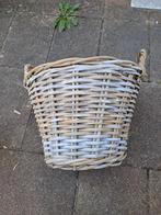 Stevige rieten mand / bloempot, Tuin en Terras, Bloempotten, 25 tot 40 cm, Overige materialen, Rond, Zo goed als nieuw