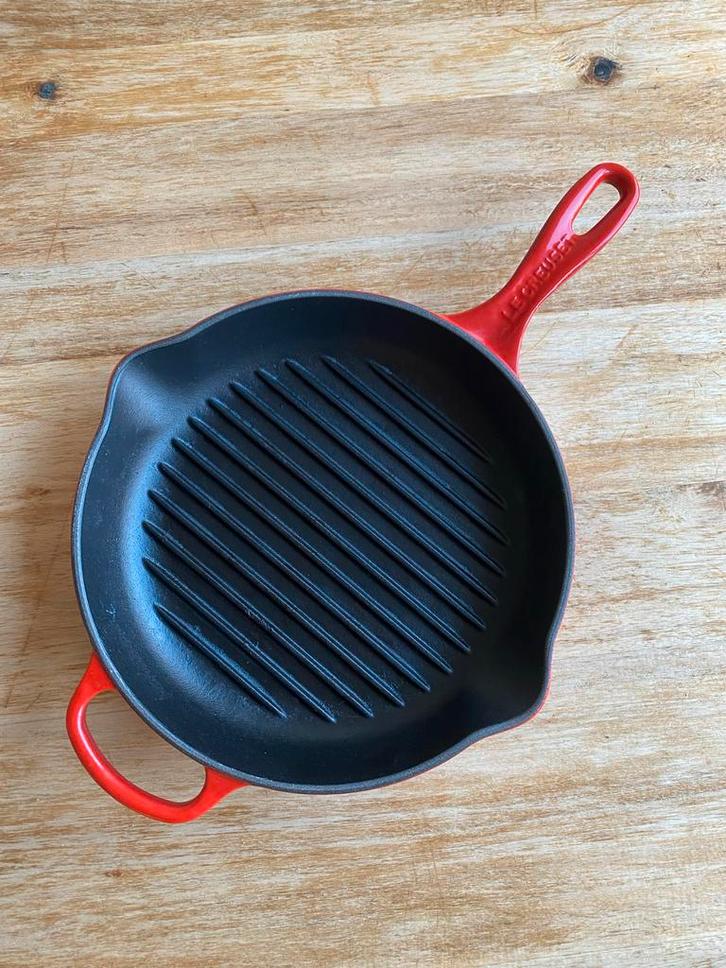 Le Creuset Grillpan Rood Gietijzer, Huis en Inrichting, Keuken | Potten en Pannen, Nieuw, Koekenpan of Braadpan, Gietijzer, Inductieplaat