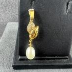 Gouden hanger | 18K | 2,15gr | blaadje met parel | 400215, Sieraden, Tassen en Uiterlijk, Ophalen of Verzenden, Zo goed als nieuw